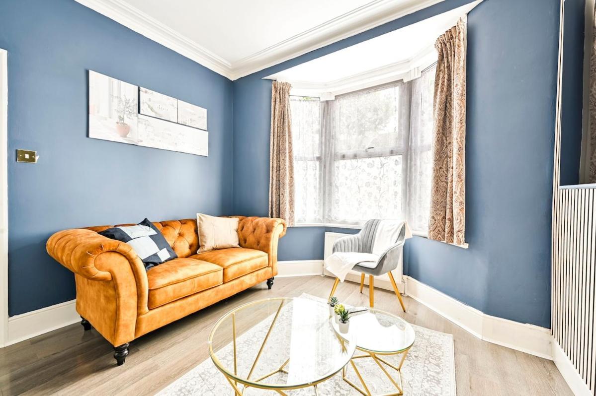 Cozy 3 Bed Home In London, Free Parking, Sleeps 8! Экстерьер фото