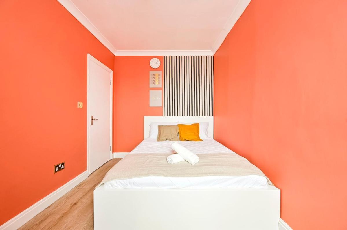 Cozy 3 Bed Home In London, Free Parking, Sleeps 8! Экстерьер фото