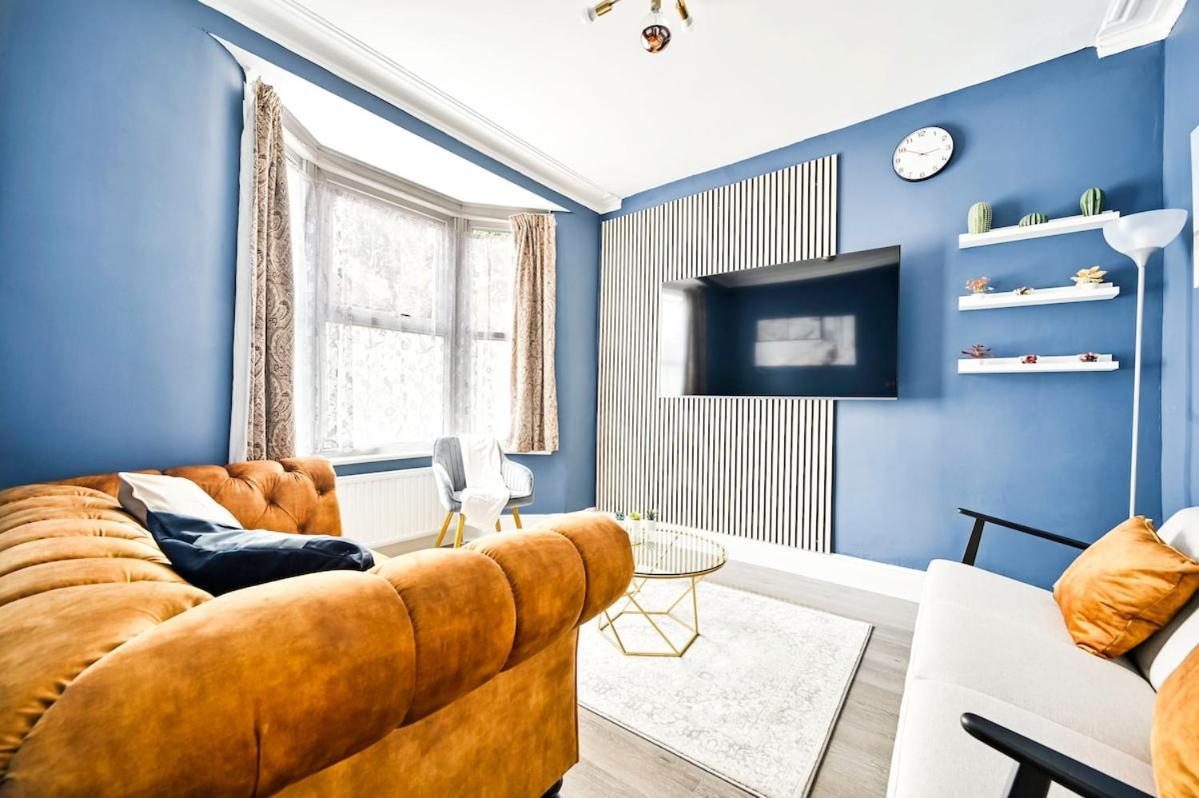 Cozy 3 Bed Home In London, Free Parking, Sleeps 8! Экстерьер фото